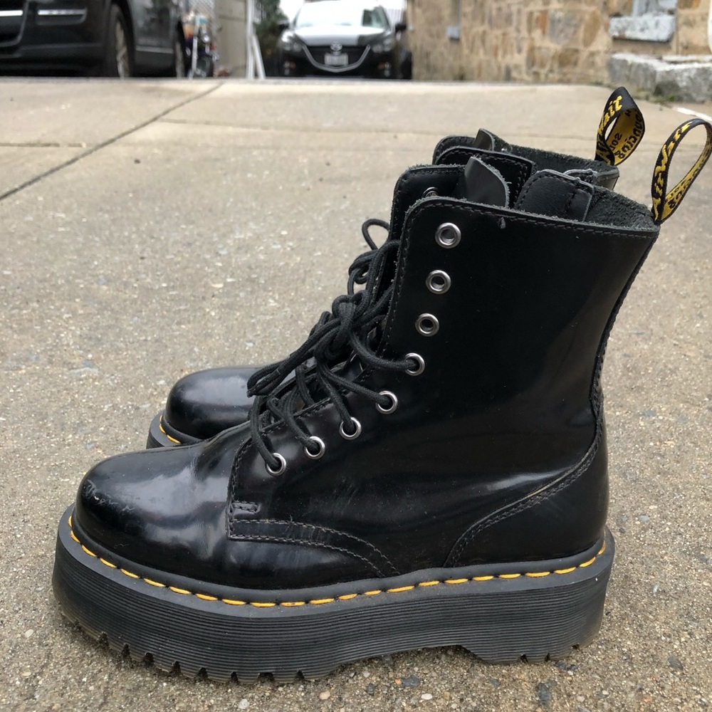 WORN ONLY ONCE